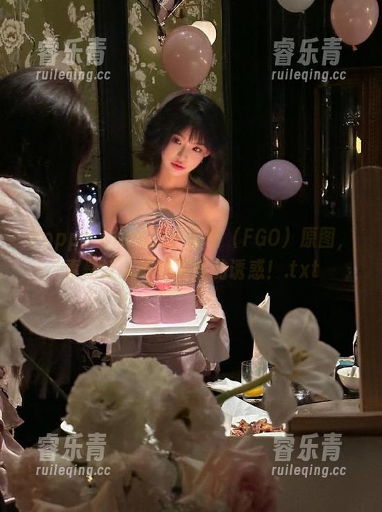 Poppa Chan的伊丝塔（FGO）原图，真是让人欲罢不能的诱惑！.txt